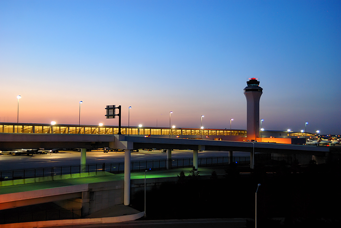 Detroit Metropolitan Wayne County Airport McNamara Terminal